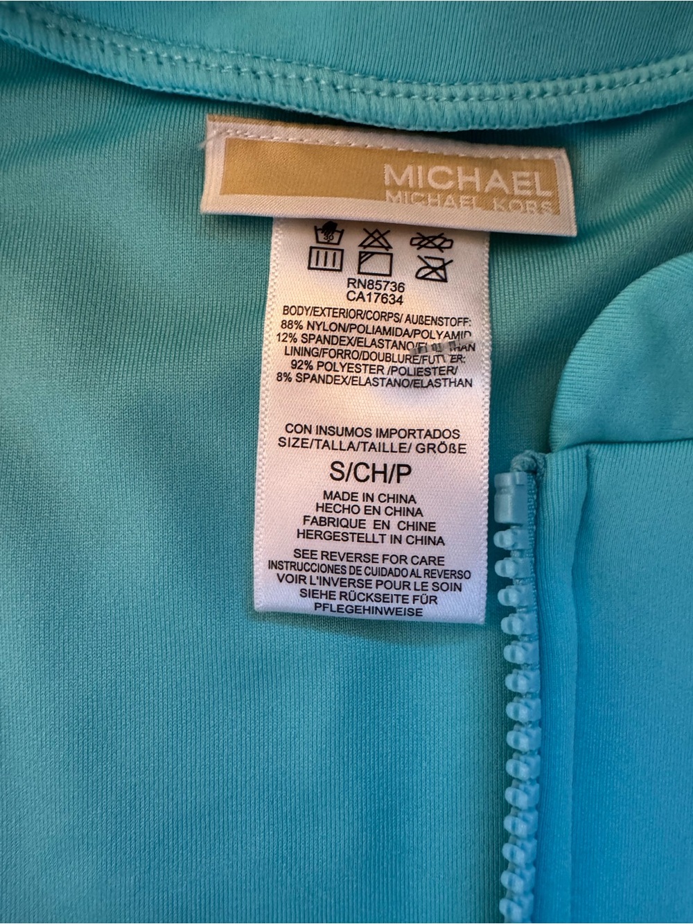 Michael Kors Cropped Rashguard - Picture 6 of 6